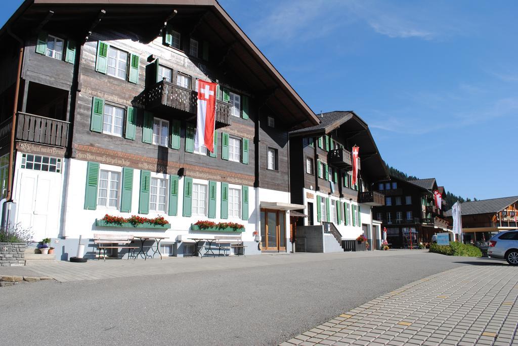 Hotel Hari Im Schlegeli Adelboden Exteriör bild