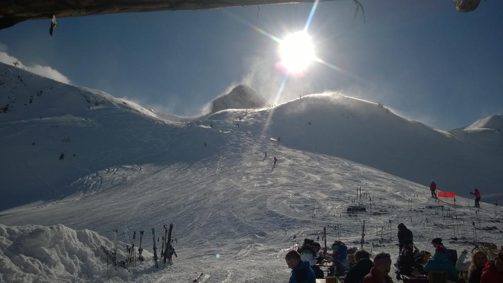 Hotel Hari Im Schlegeli Adelboden Exteriör bild